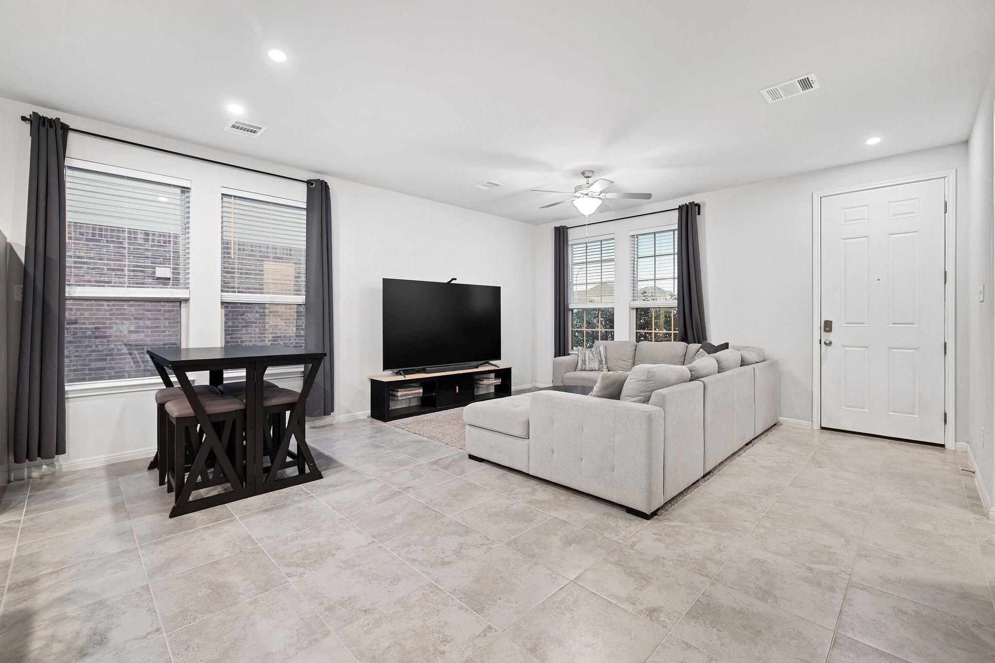 4th image of 5801 Pleasanton Pkwy, Pflugerville, TX 78660 | MLS# 3272373