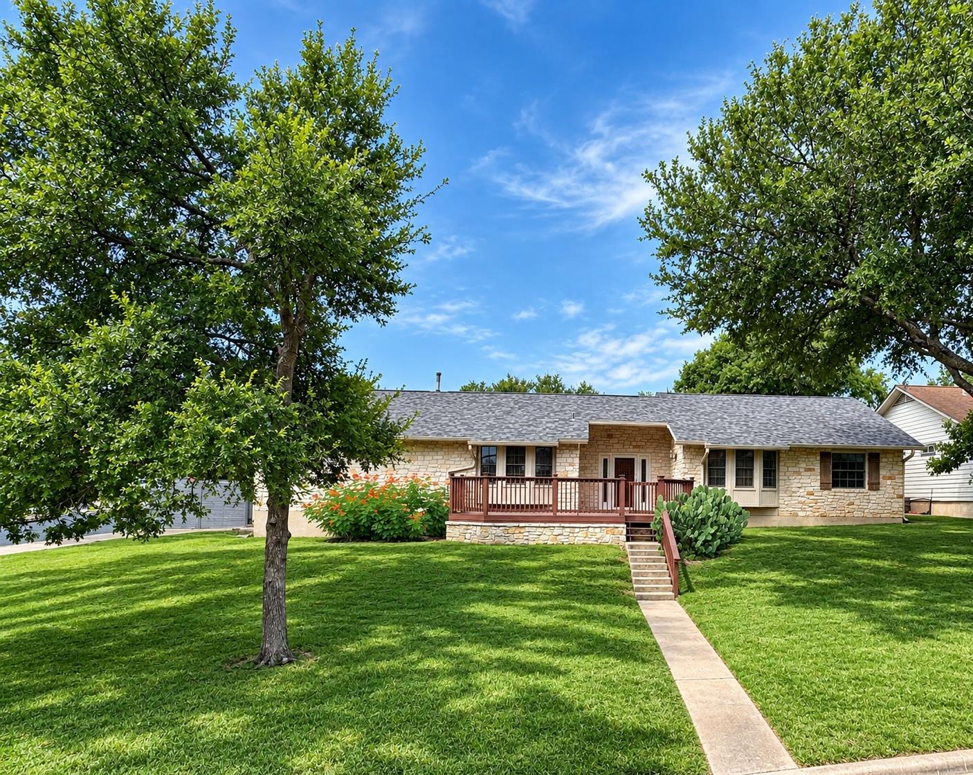1st image of 7210 Smokey Hill Rd, Austin, TX 78736 | MLS# 4485606