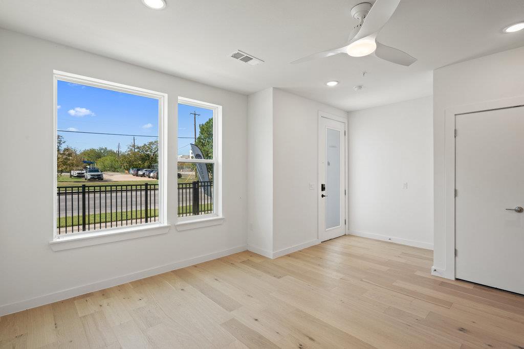 2nd image of 2113 E M Franklin Ave #88, Austin, TX 78723 | MLS# 6749411