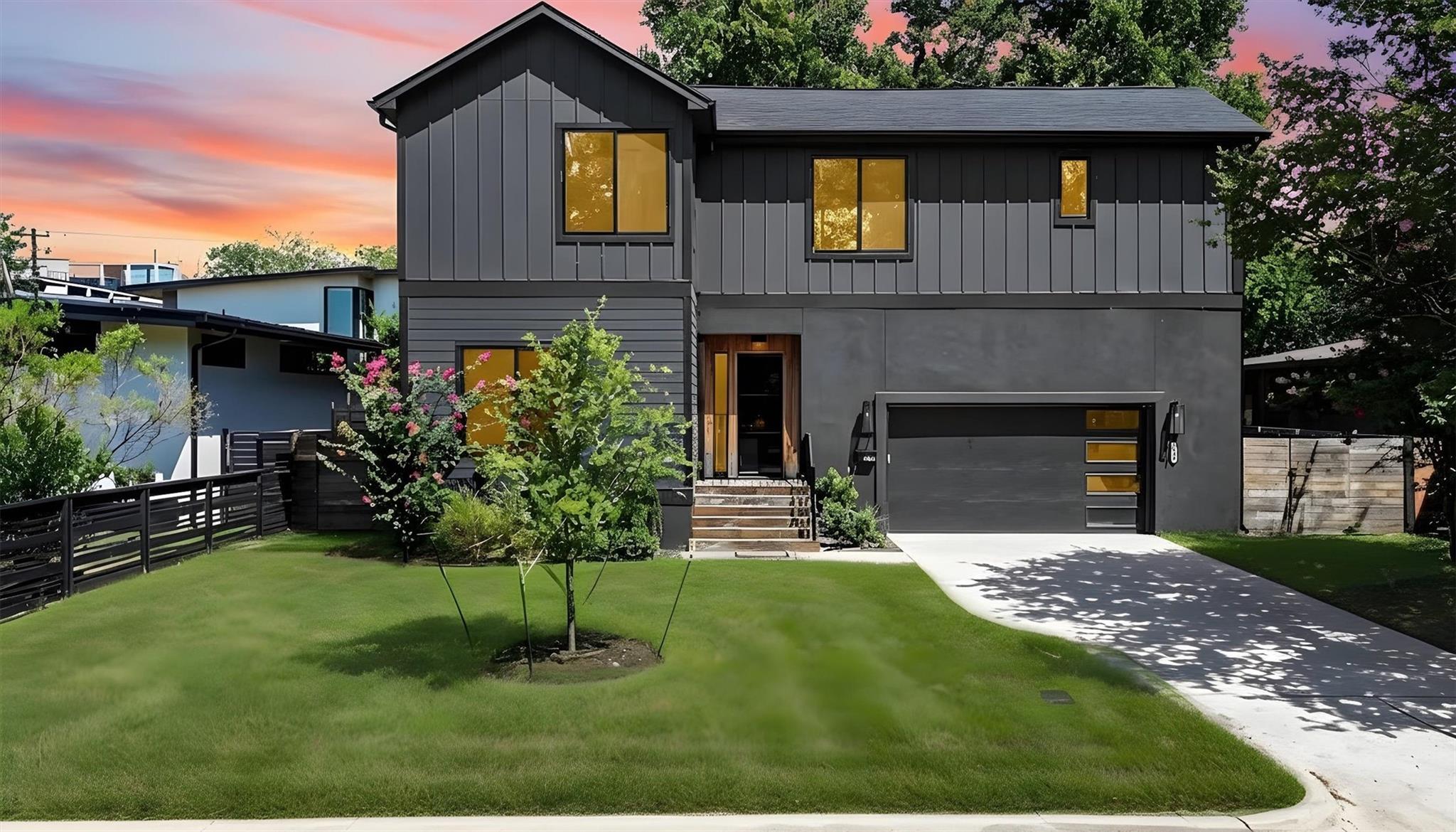 2nd image of 6905 Daugherty St, Austin, TX 78757 | MLS# 9881862