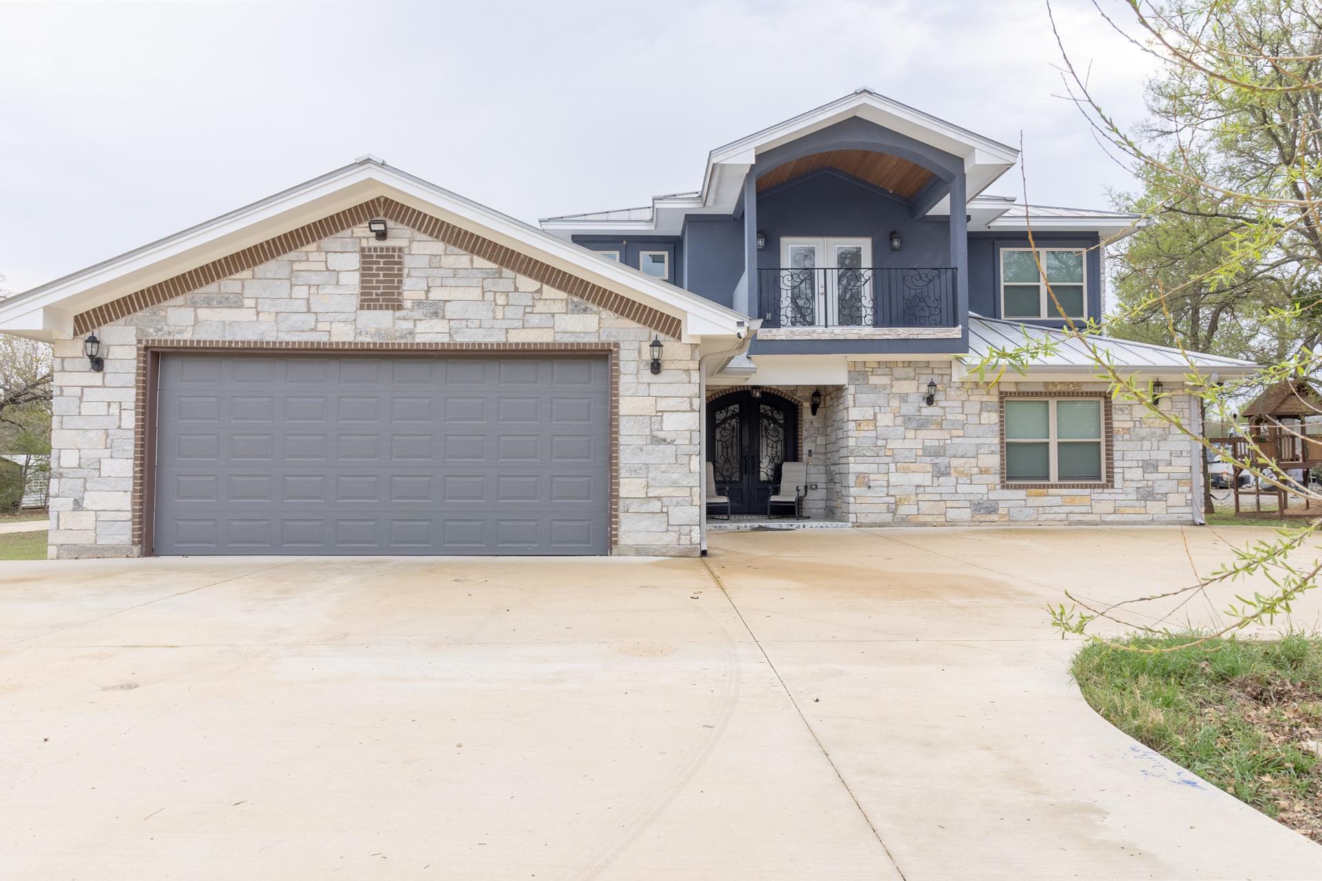 2nd image of 319 Lonesome Dove Dr, Cedar Creek, TX 78612 | MLS# 4280046