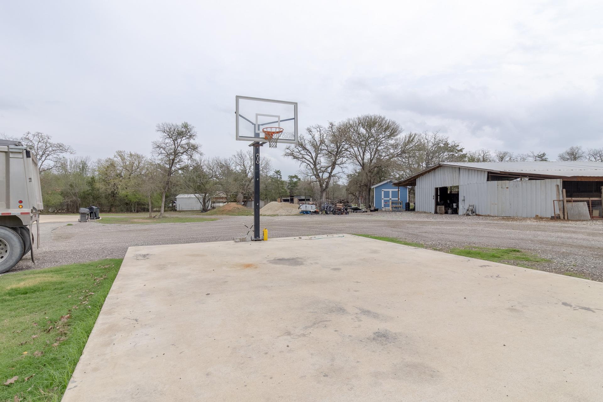 33rd image of 319 Lonesome Dove Dr, Cedar Creek, TX 78612 | MLS# 4280046