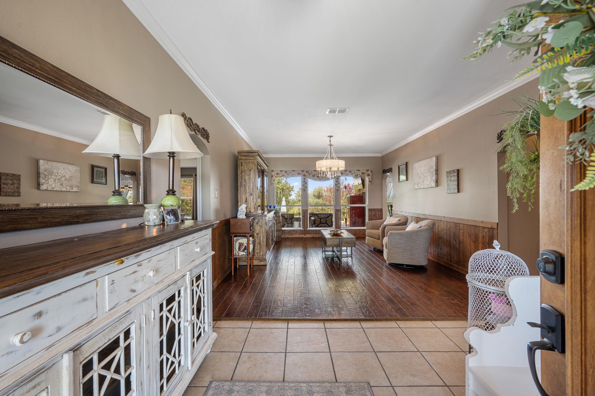 5th image of 133 Sentry Pt, Hutto, TX 78634 | MLS# 2795108