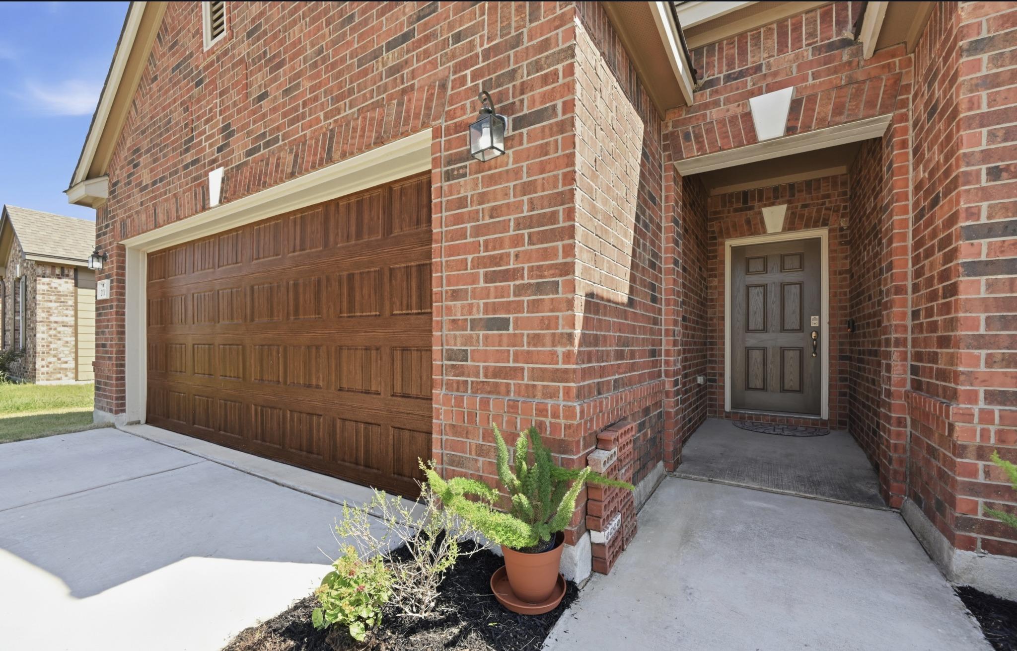 4th image of 201 Connor Elkins Dr, Kyle, TX 78640 | MLS# 5966872