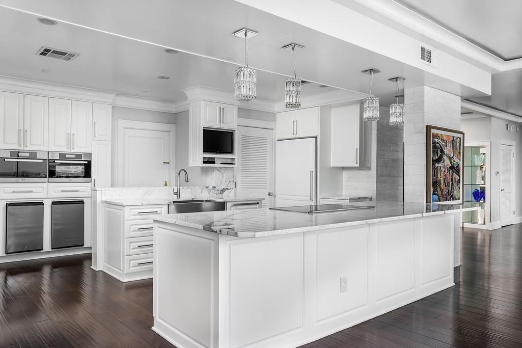 2nd image of 1801 Lavaca St, Austin, TX 78701