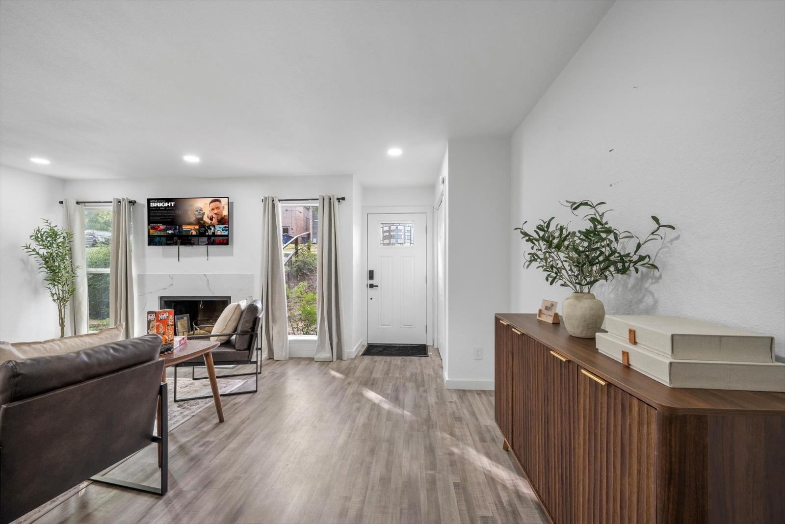 3rd image of 6413 Chimney Creek Cir #A1, Austin, TX 78723 | MLS# 7514481