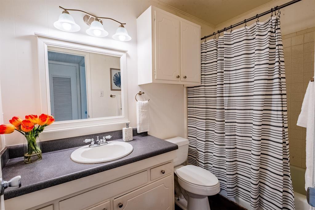 image of 3914Th Ave D, Austin, TX 78751