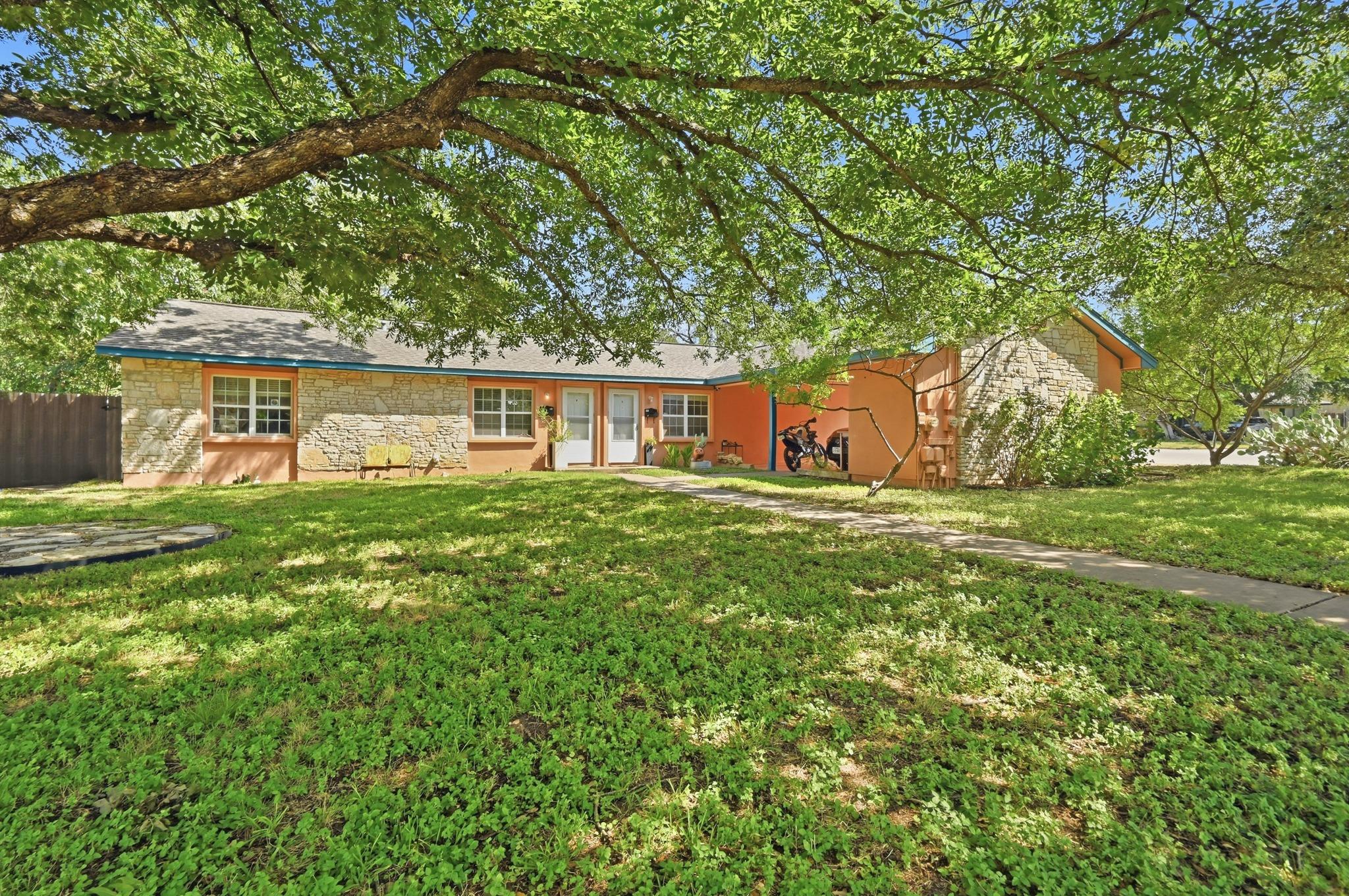 1st image of 4910 Suburban Dr, Austin, TX 78745 | MLS# 4012786