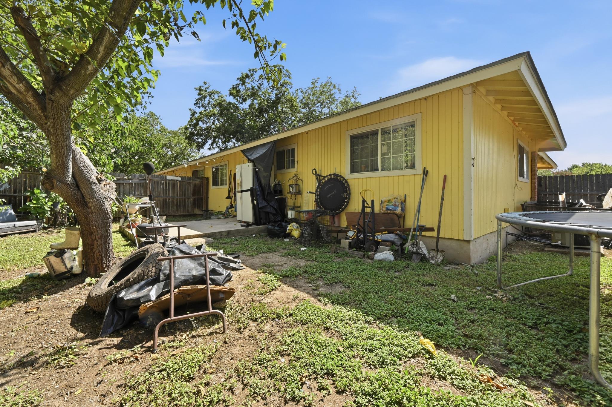 25th image of 4912 Suburban Dr, Austin, TX 78745 | MLS# 9370124