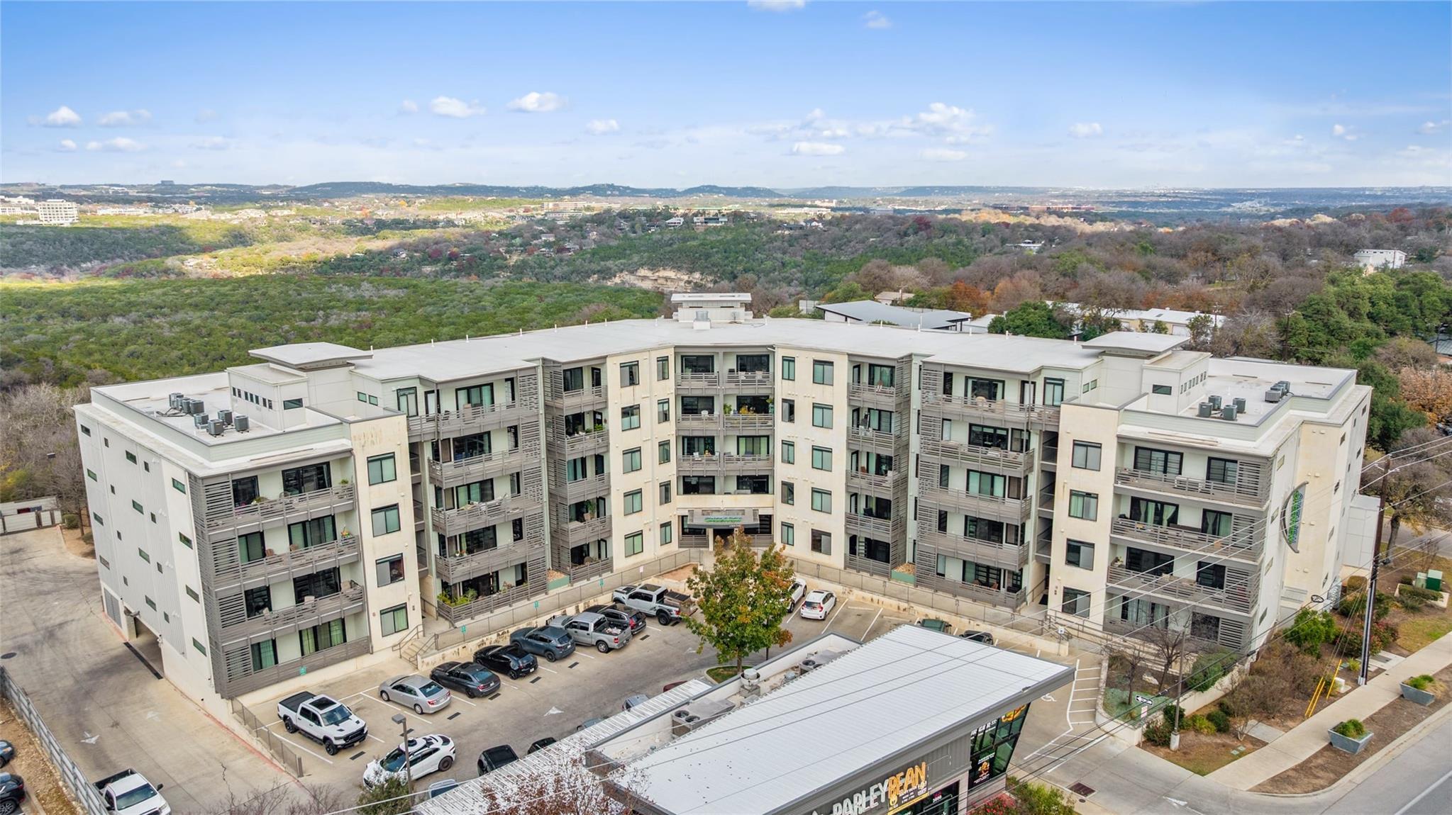 2nd image of 3600 S Lamar Blvd #206, Austin, TX 78704 | MLS# 2414679