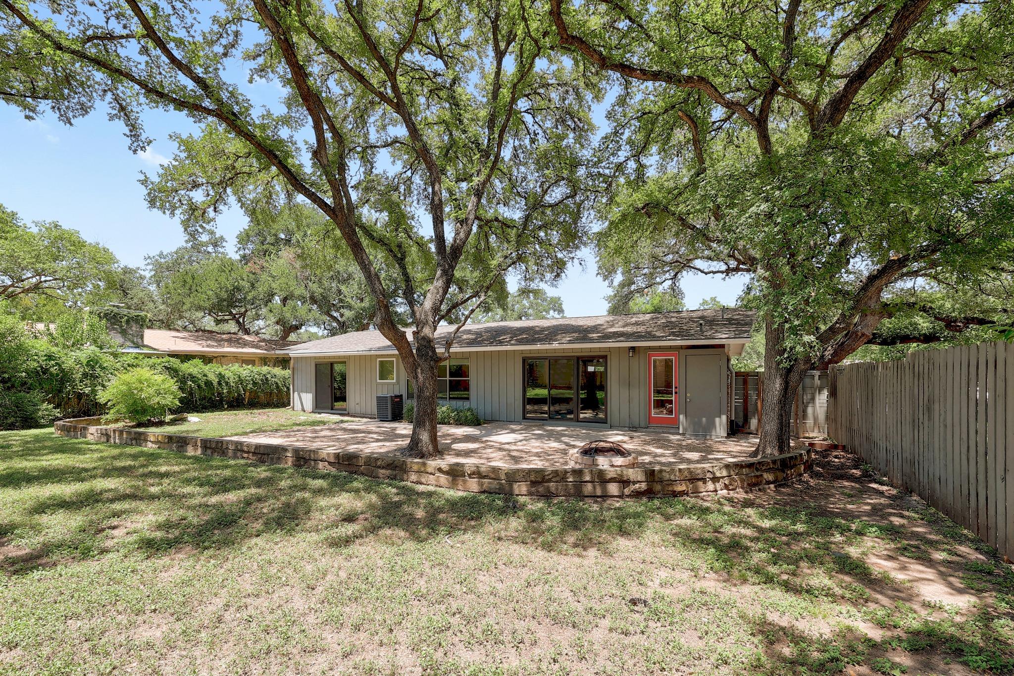 26th image of 702 Spofford St, Austin, TX 78704 | MLS# 6528581