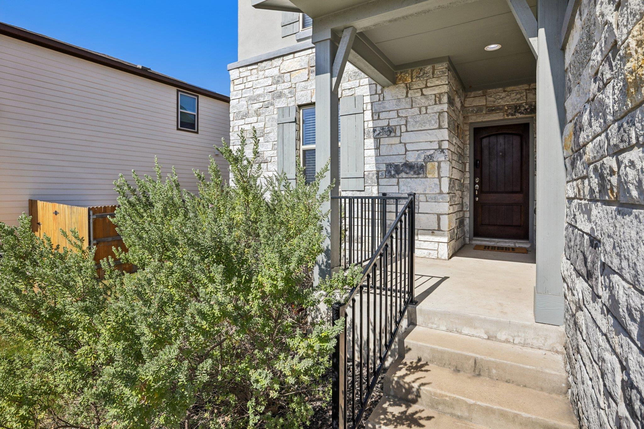 2nd image of 140 Limonite Ln, Liberty Hill, TX 78642 | MLS# 3512979