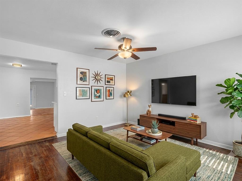 4th image of 4900 Eastdale Dr, Austin, TX 78723 | MLS# 7720339
