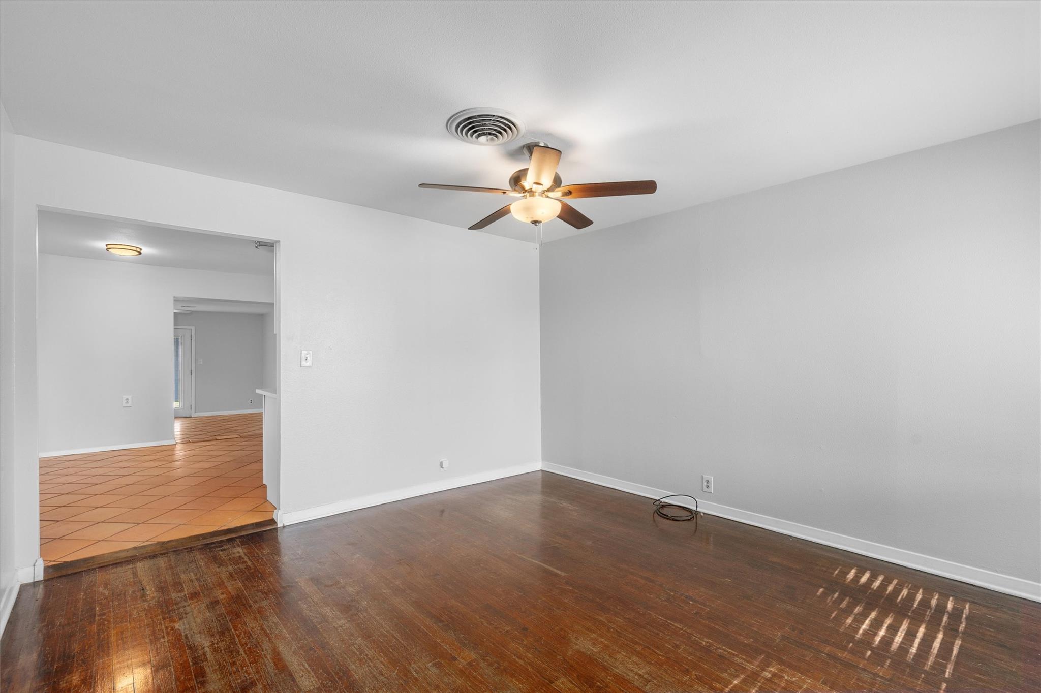 3rd image of 4900 Eastdale Dr, Austin, TX 78723 | MLS# 7720339