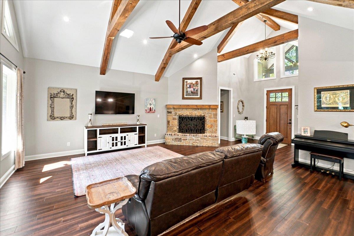 4th image of 14448 Meadow Glen Rd, Lindale, TX 75771 | MLS# 2017699