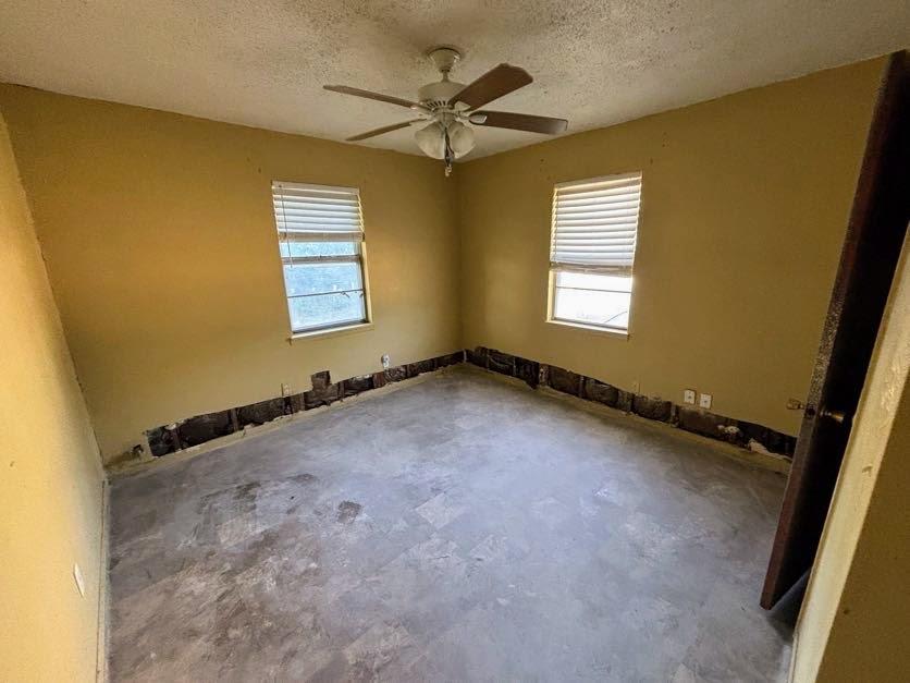 3rd image of 321 N Front St, Holland, TX 76534 | MLS# 5547880