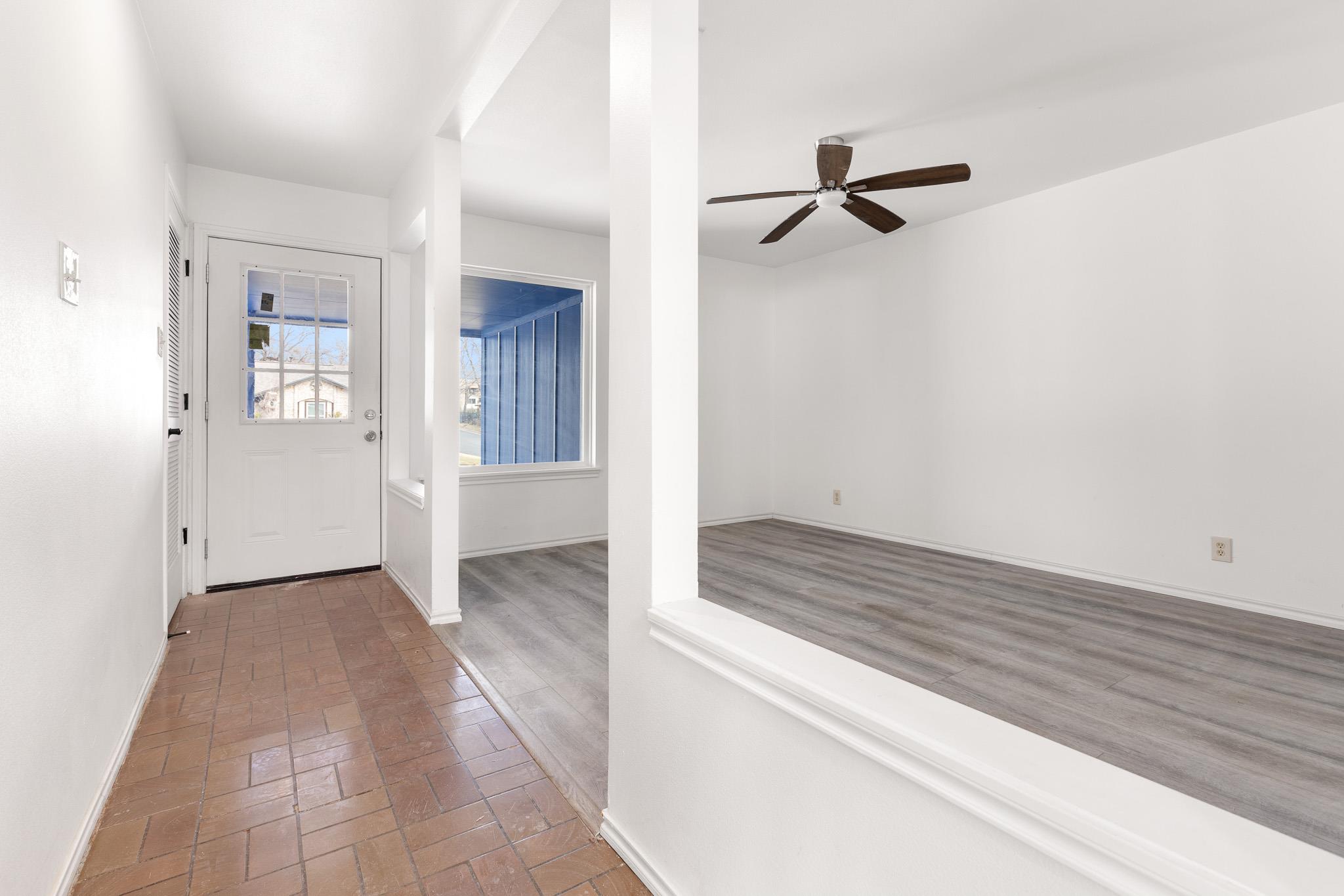 3rd image of 4806 Carsonhill Dr, Austin, TX 78723 | MLS# 2297484