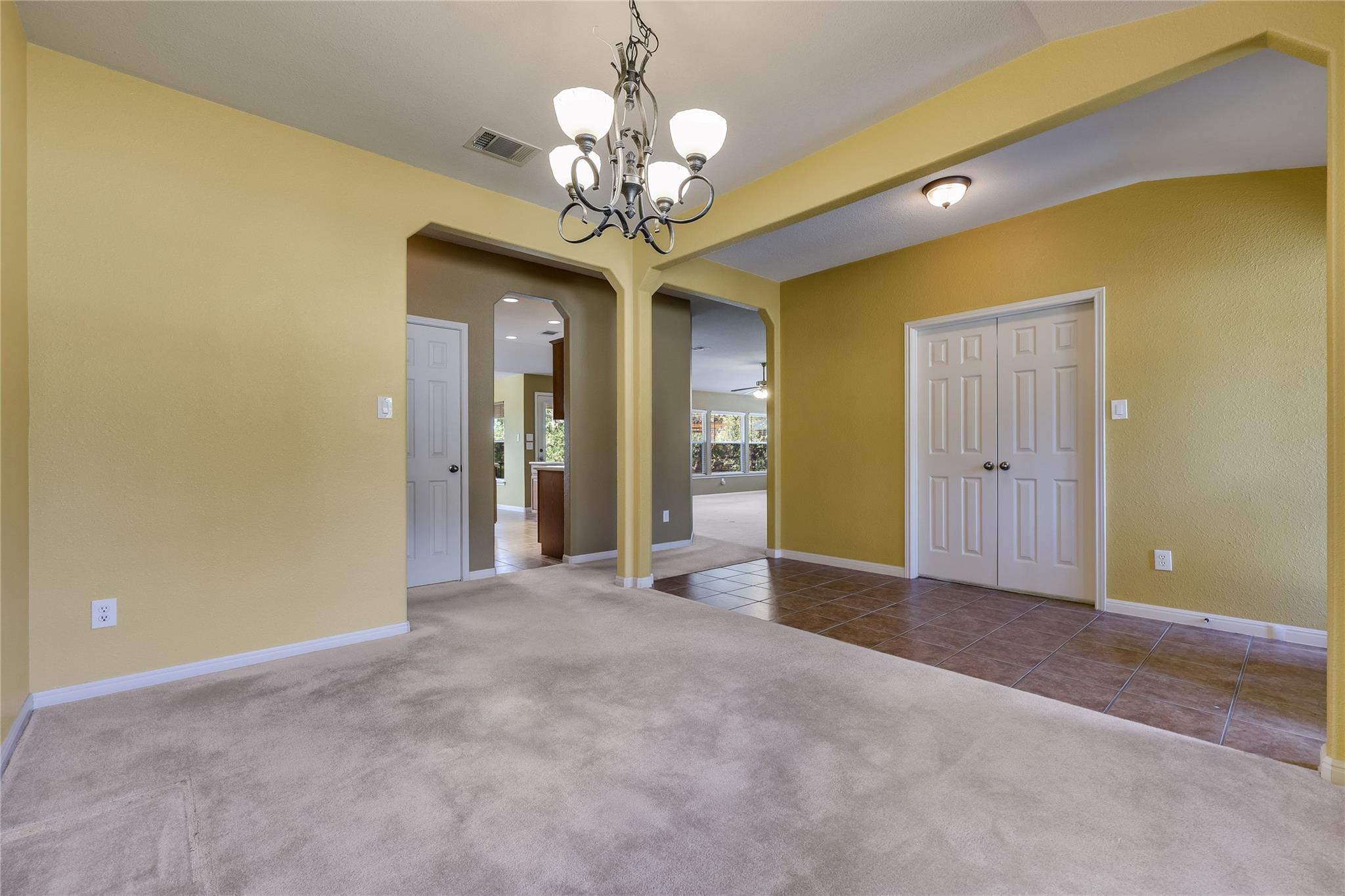 4th image of 7312 White Oak Dr, Lago Vista, TX 78645 | MLS# 2601754