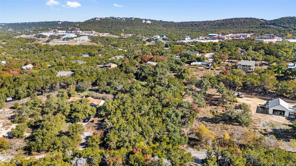 3rd image of 7601 White Oak Dr, Lago Vista, TX 78645 | MLS# 1797899