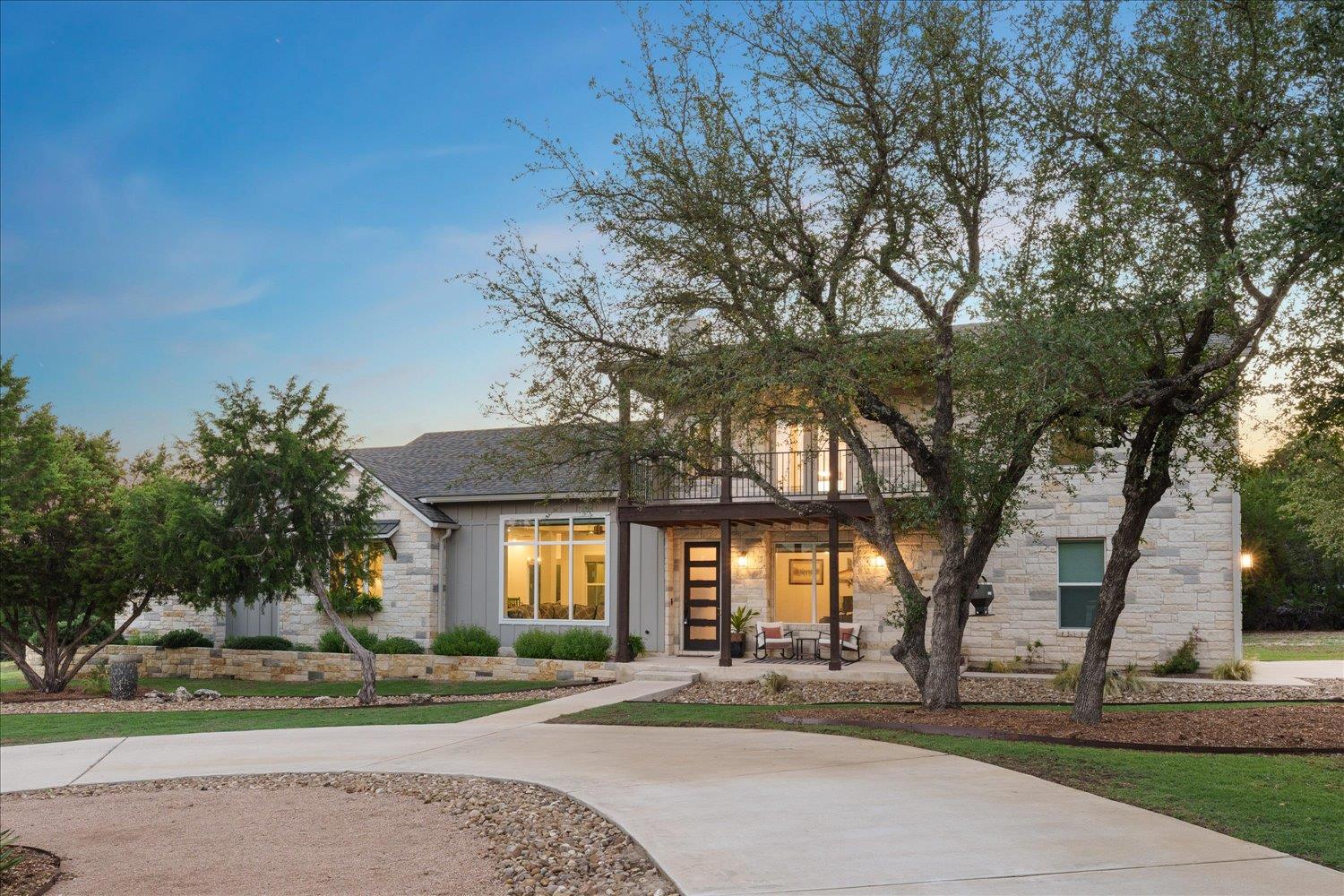 2nd image of 625b Las Colinas Dr, Wimberley, TX 78676 | MLS# 2298844