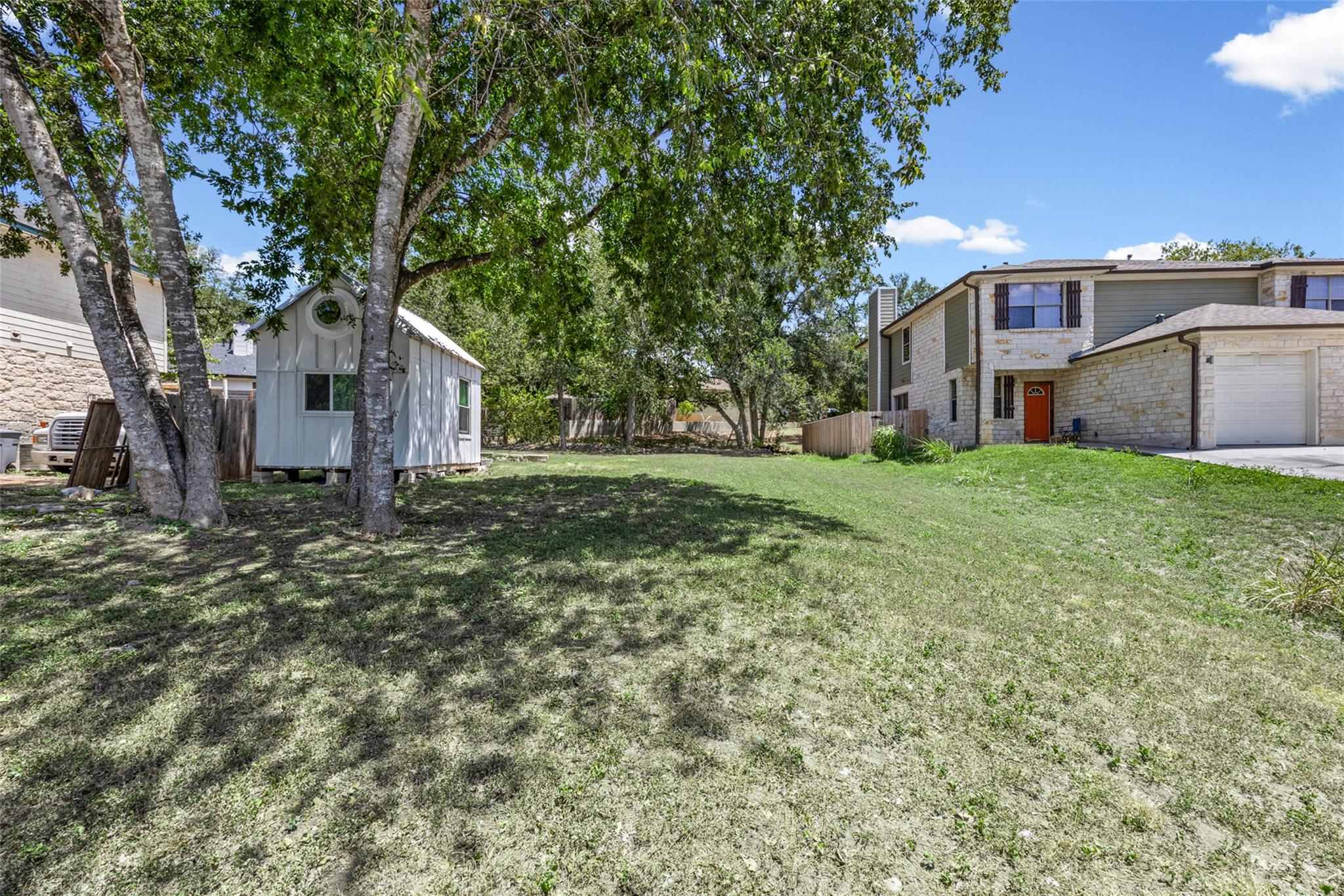 2nd image of 5706 Spring Meadow Rd, Austin, TX 78744 | MLS# 2803061