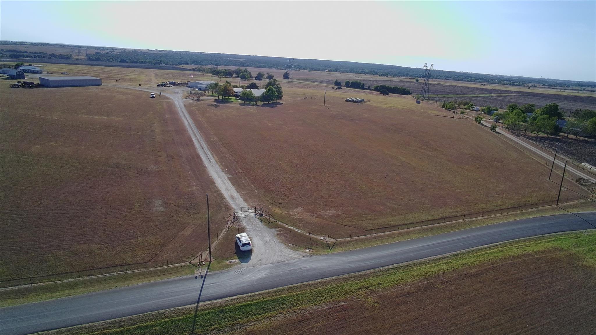 2nd image of 1351 Cr 320, Granger, TX 76530 | MLS# 6383104