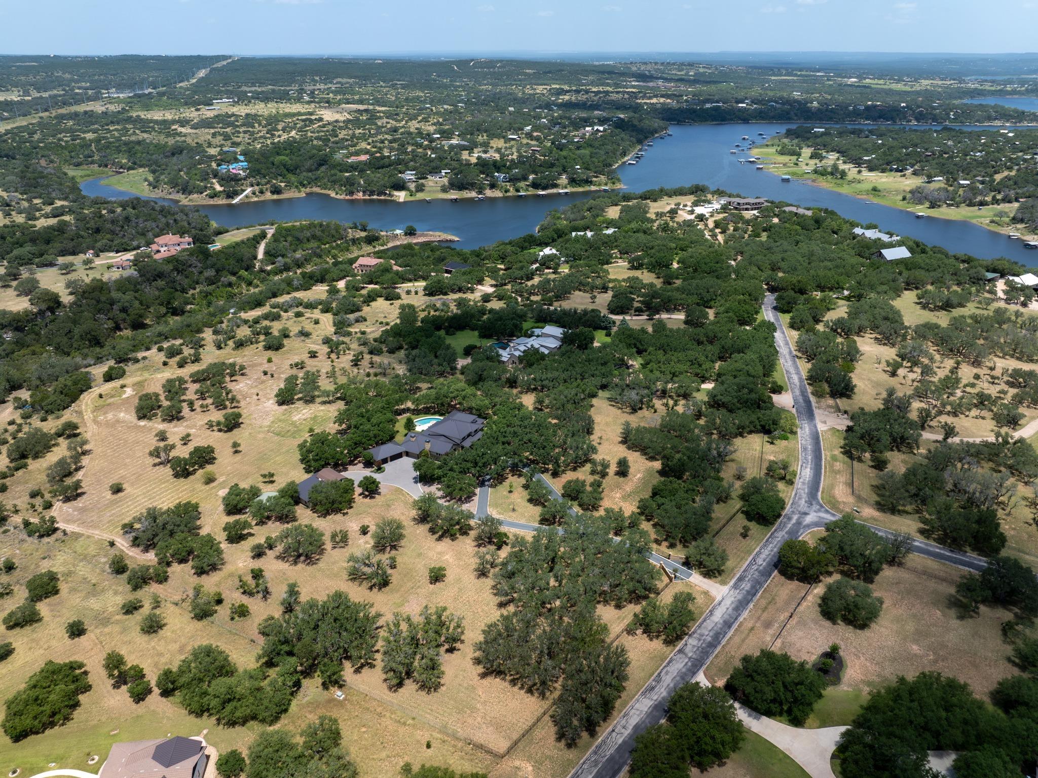 39th image of 900 Rivercliff Dr, Spicewood, TX 78669 | MLS# 1165677