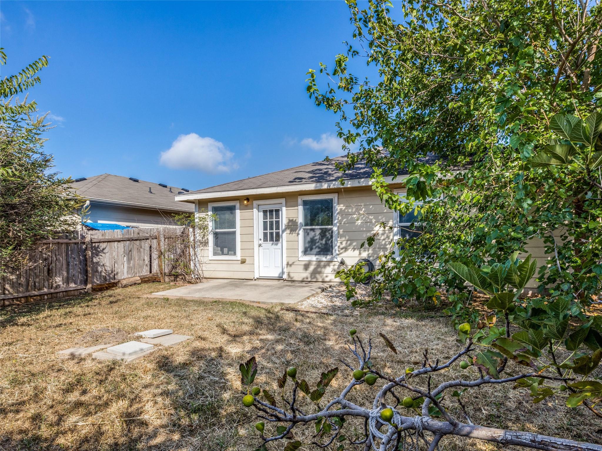 25th image of 1429 Poppy Seed Ln, Austin, TX 78741 | MLS# 8567096