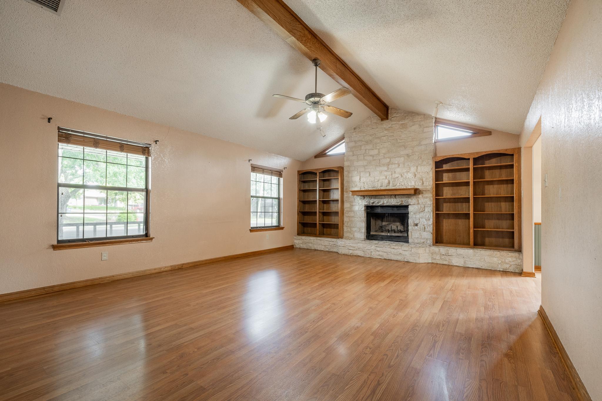 4th image of 2103 Lancaster Gate Cv, Round Rock, TX 78664 | MLS# 1343110