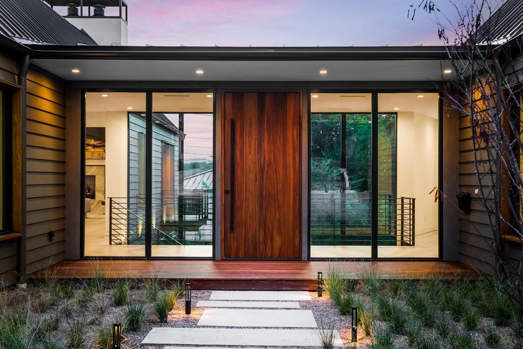 2nd image of 2308 Hartford Rd, Austin, TX 78703 | MLS# 2905010