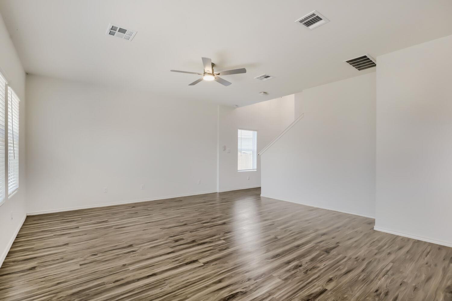 4th image of 125 Guardian Angel Ct, Jarrell, TX 76537 | MLS# 1645037
