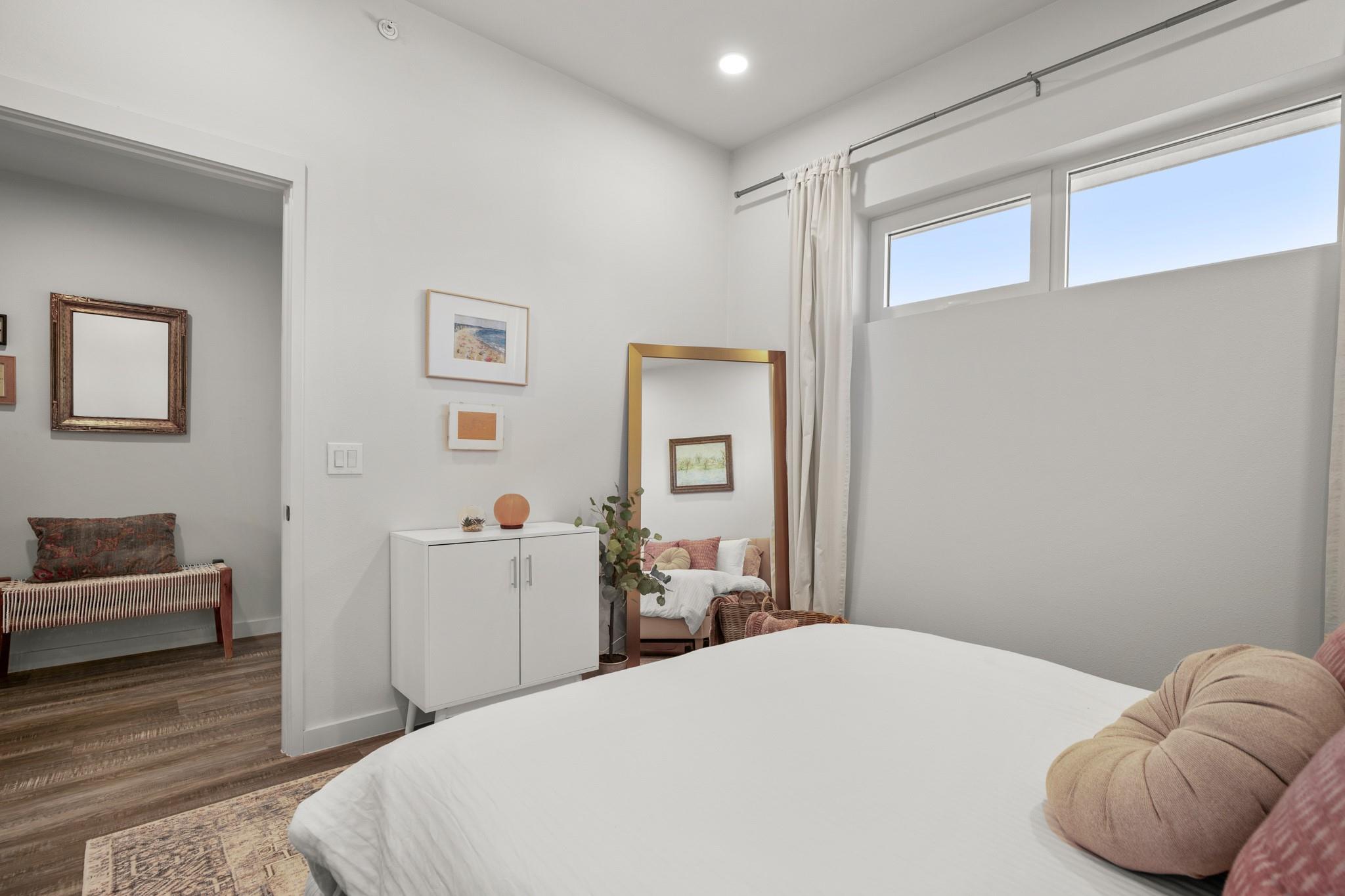 2nd image of 4004 Banister Ln #202, Austin, TX 78704 | MLS# 7310471