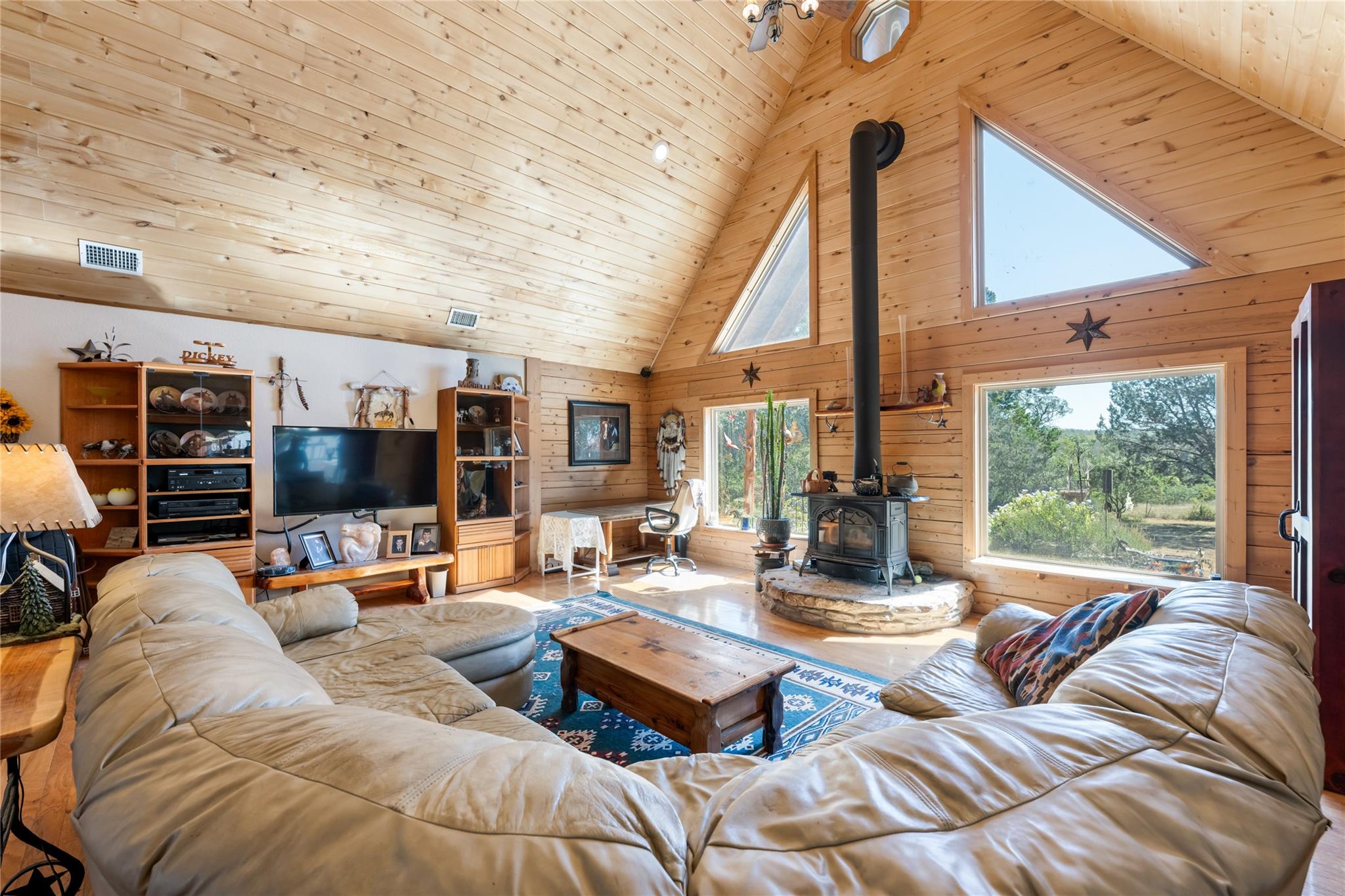 1st image of 103 Ridge Oak Dr, Wimberley, TX 78676 | MLS# 7925095
