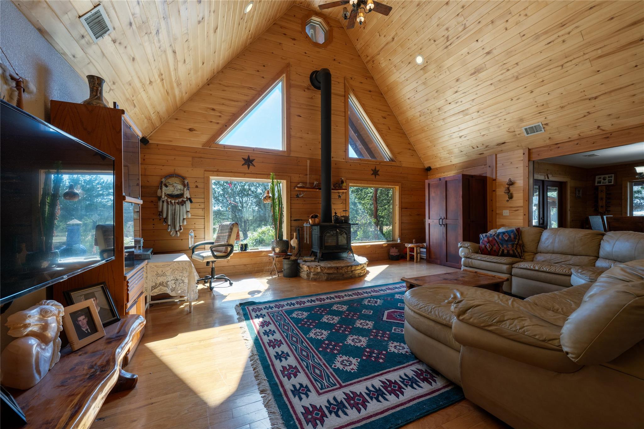 5th image of 103 Ridge Oak Dr, Wimberley, TX 78676 | MLS# 7925095