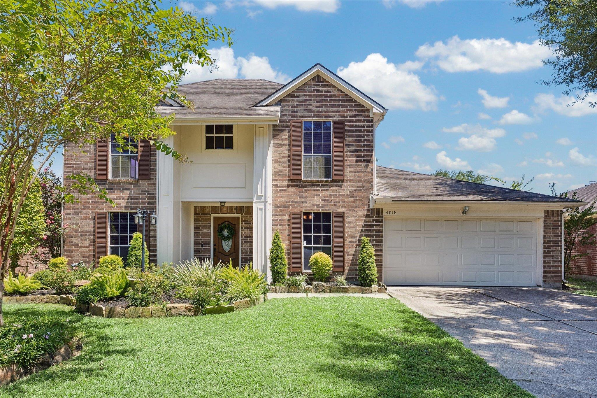 2nd image of 4619 Monaco Ln, Pasadena, TX 77505 | MLS# 8424622