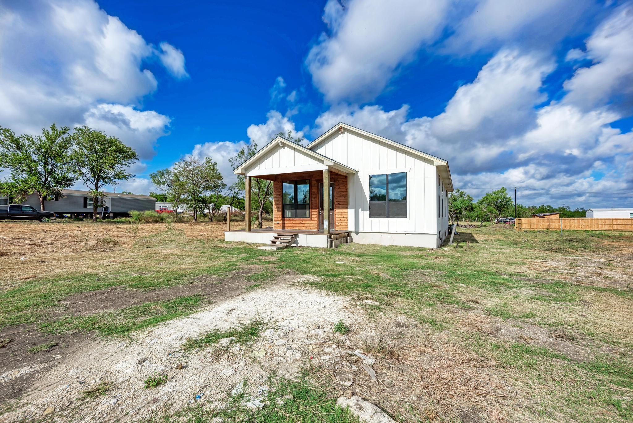 1st image of 122 Los Fresnos Dr, Dale, TX 78616 | MLS# 9186104