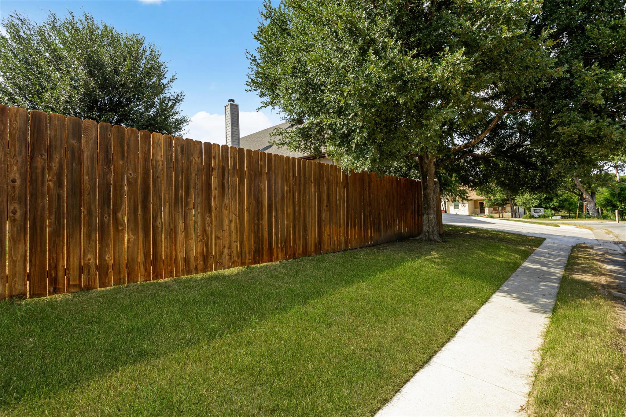 34th image of 510 Woodland Park Dr, Marble Falls, TX 78654 | MLS# 7517436
