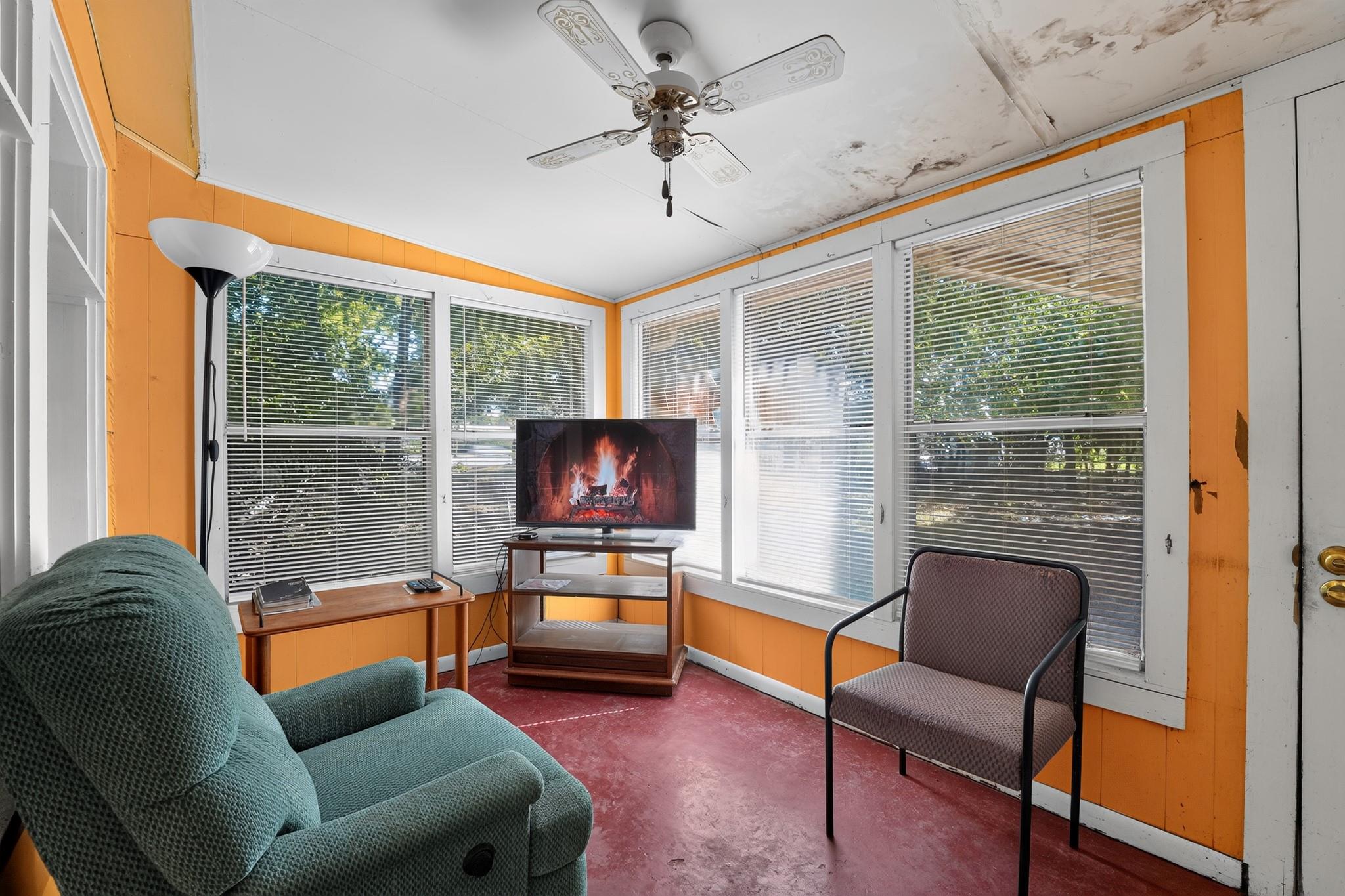 17th image of 316 Guadalupe St, Lockhart, TX 78644 | MLS# 5158861