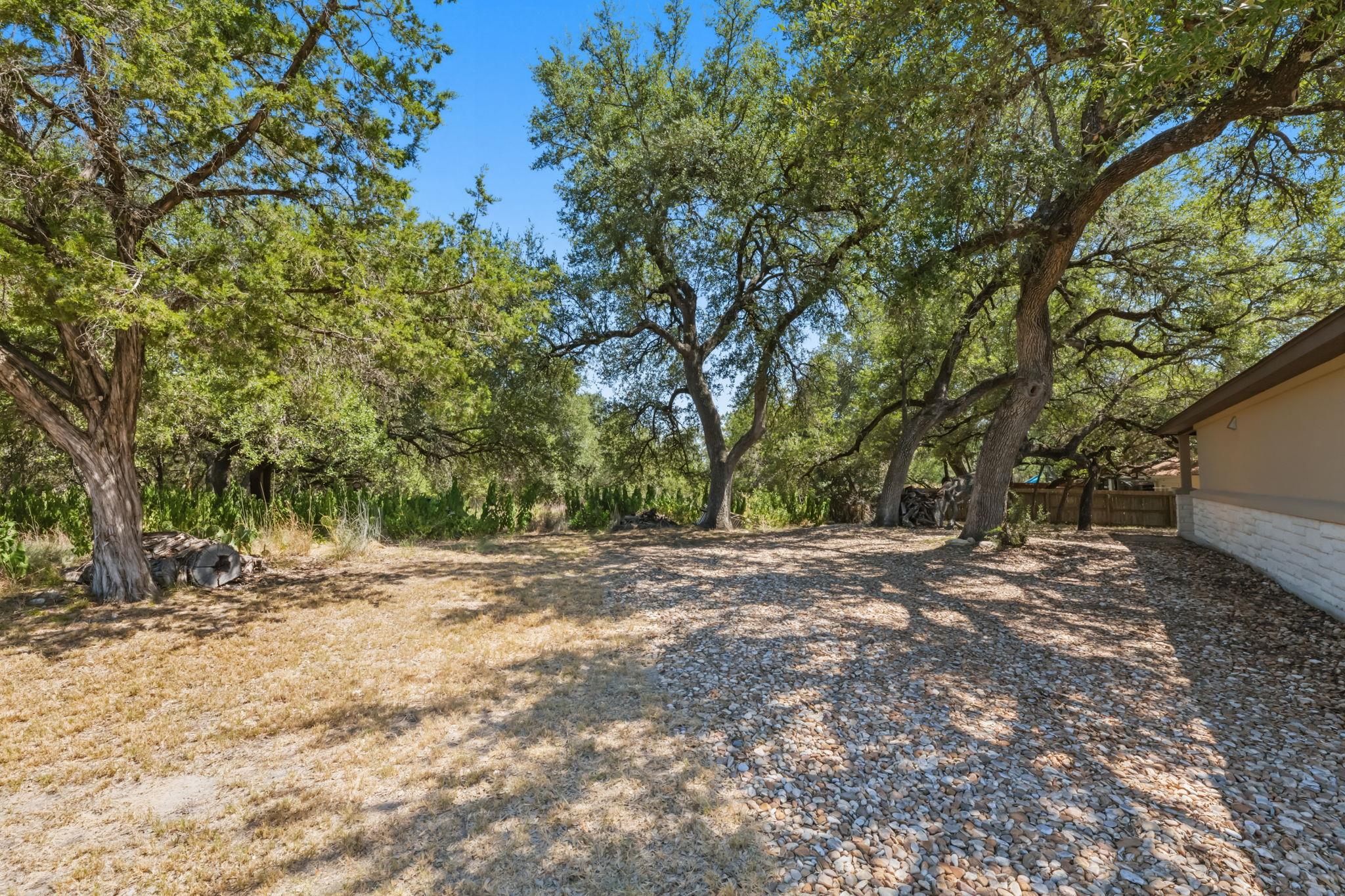 40th image of 18817 Kelly Dr, Lago Vista, TX 78645 | MLS# 8091001