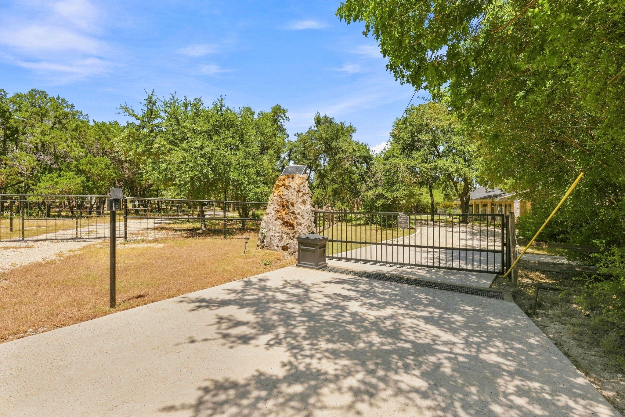 40th image of 262 E Ridgewood Rd, Georgetown, TX 78633 | MLS# 1817685