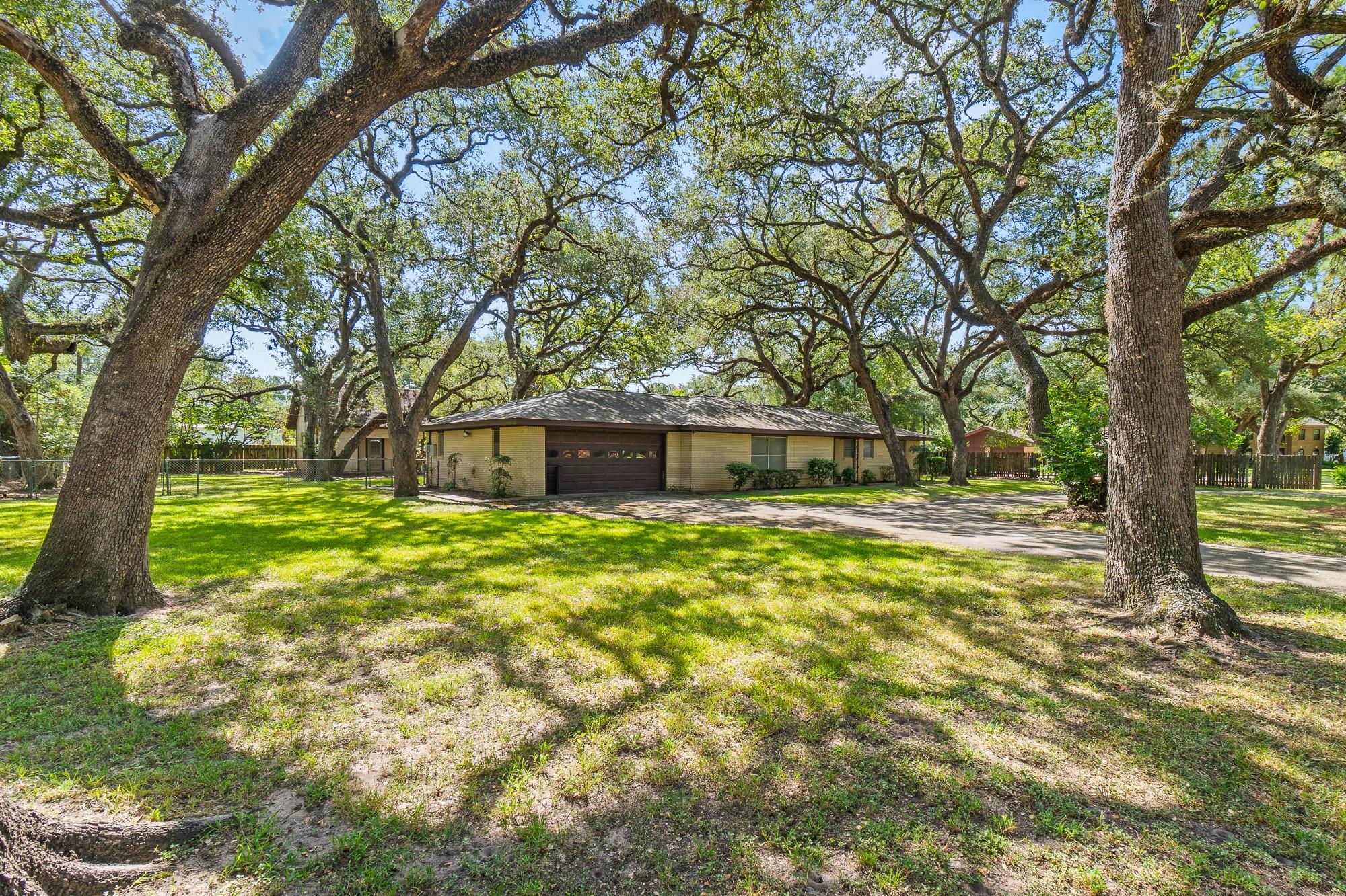 3rd image of 113 Krupka St, Columbus, TX 78934 | MLS# 4548364