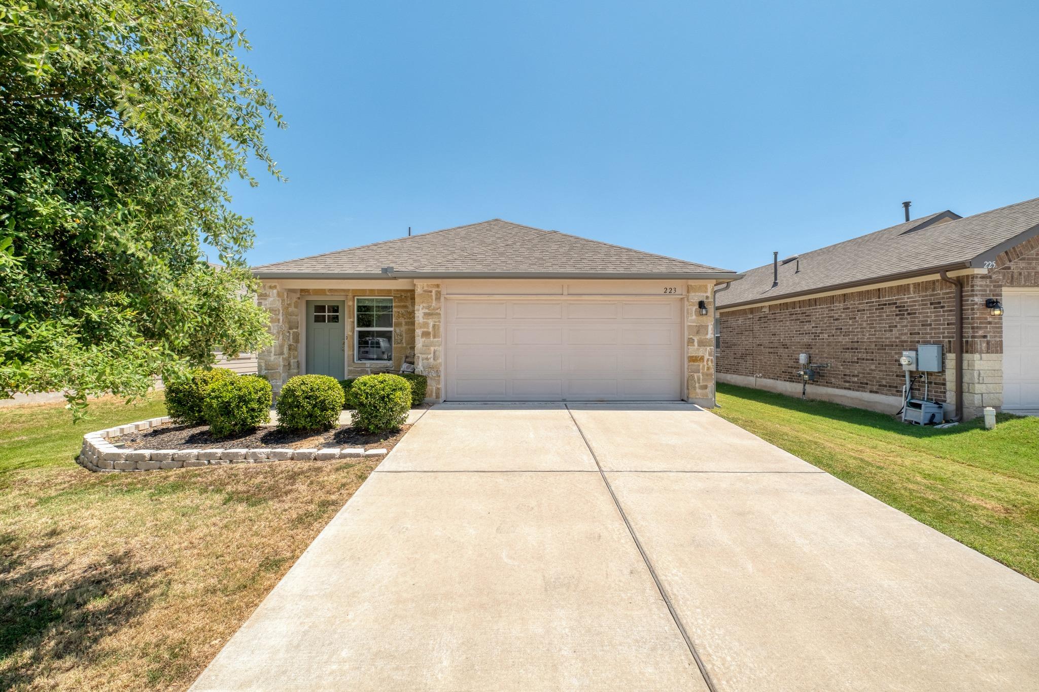 2nd image of 223 Tributary Wy, Bastrop, TX 78602 | MLS# 8677244