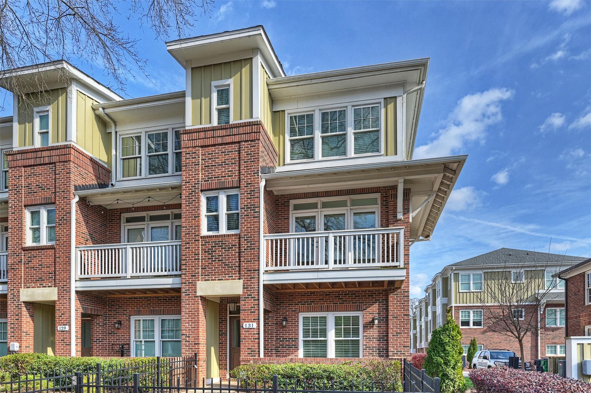 2nd image of 131 Grandin Rd, Charlotte, NC 28208 | MLS# 4007053