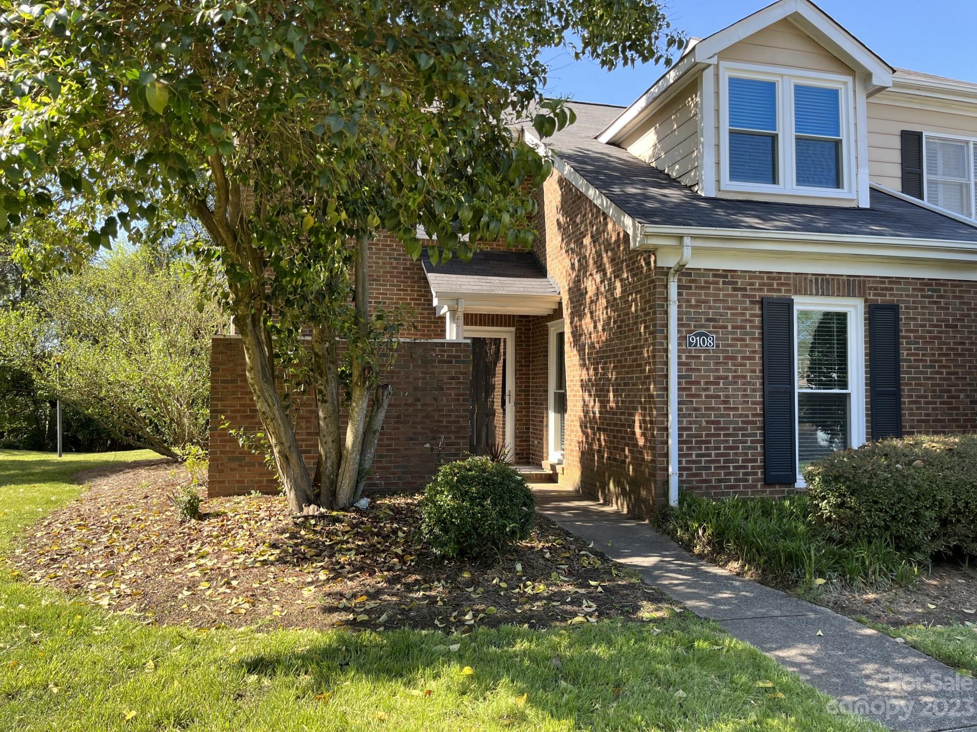 Homes for sale in Charlotte, NC | 9108 Kings Canyon Dr, Charlotte, NC 28210 | MLS# 4019211