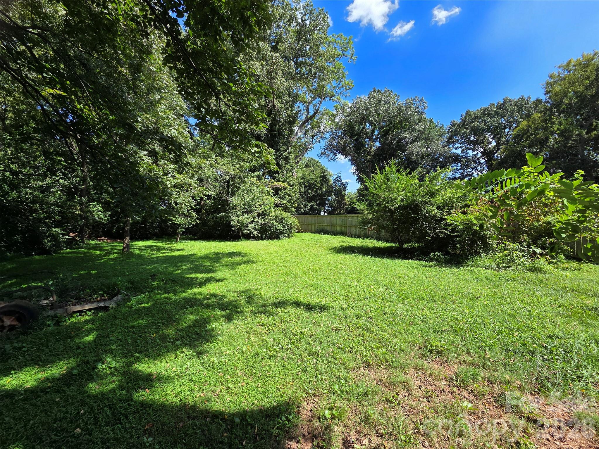 3rd image of 4103 Glenwood Dr, Charlotte, NC 28208 | MLS# 4198721