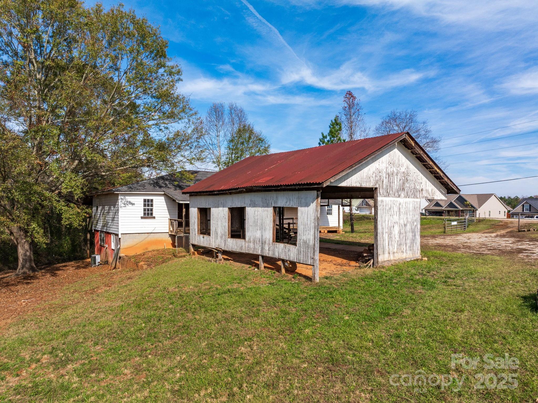 Homes for sale in Chesnee, SC | 152 Long Br Rd, Chesnee, SC 29323 | MLS# 4205437