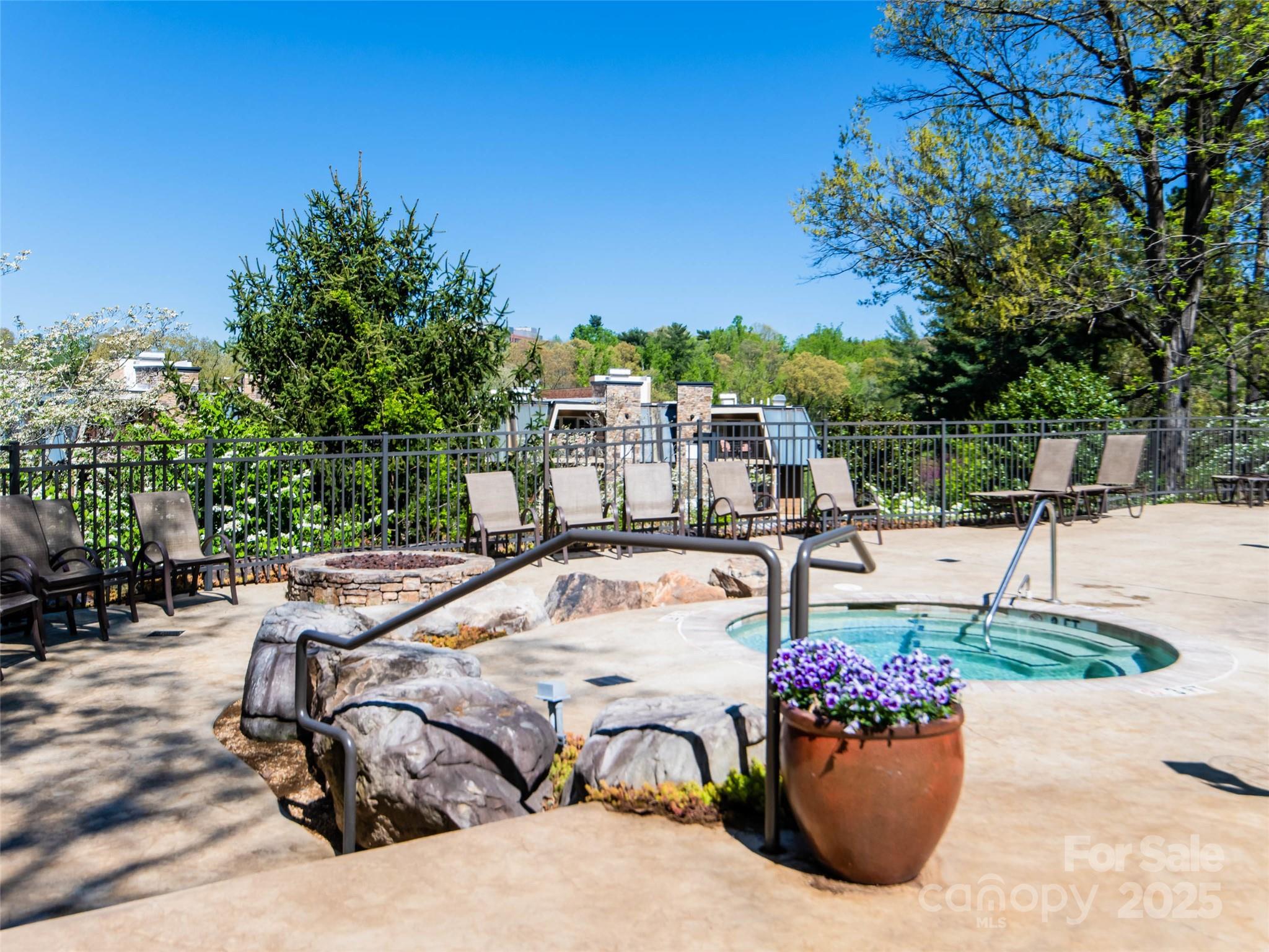 Homes for sale in Asheville, NC | 120 Bowling Park Rd, Asheville, NC 28803 | MLS# 4226418