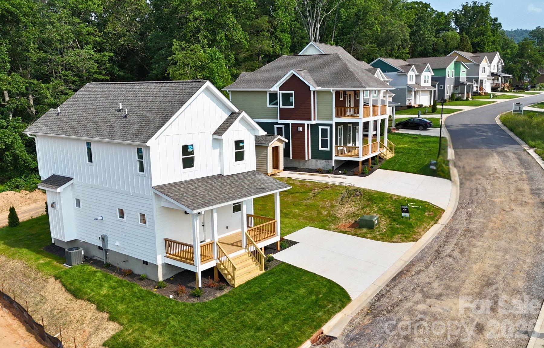 Homes for sale in Asheville, NC | 33 Loblolly Ln, Asheville, NC 28803 | MLS# 4228799
