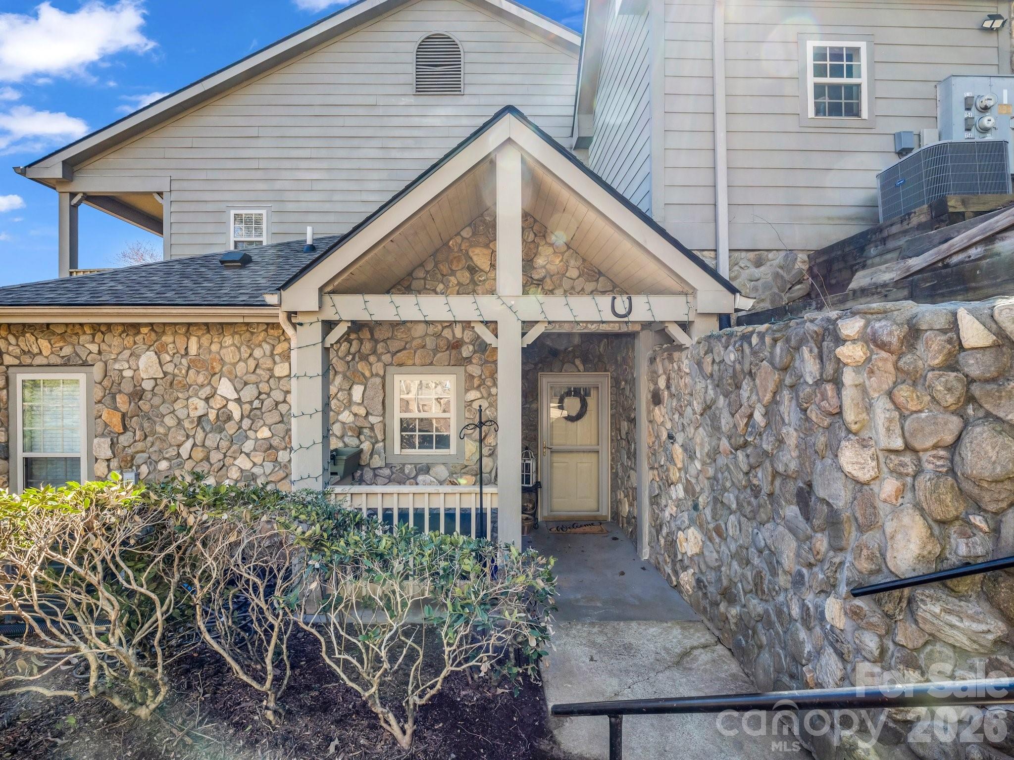 5th image of 158 Stonecrest Ct, Lake Lure, NC 28746 | MLS# 4230404