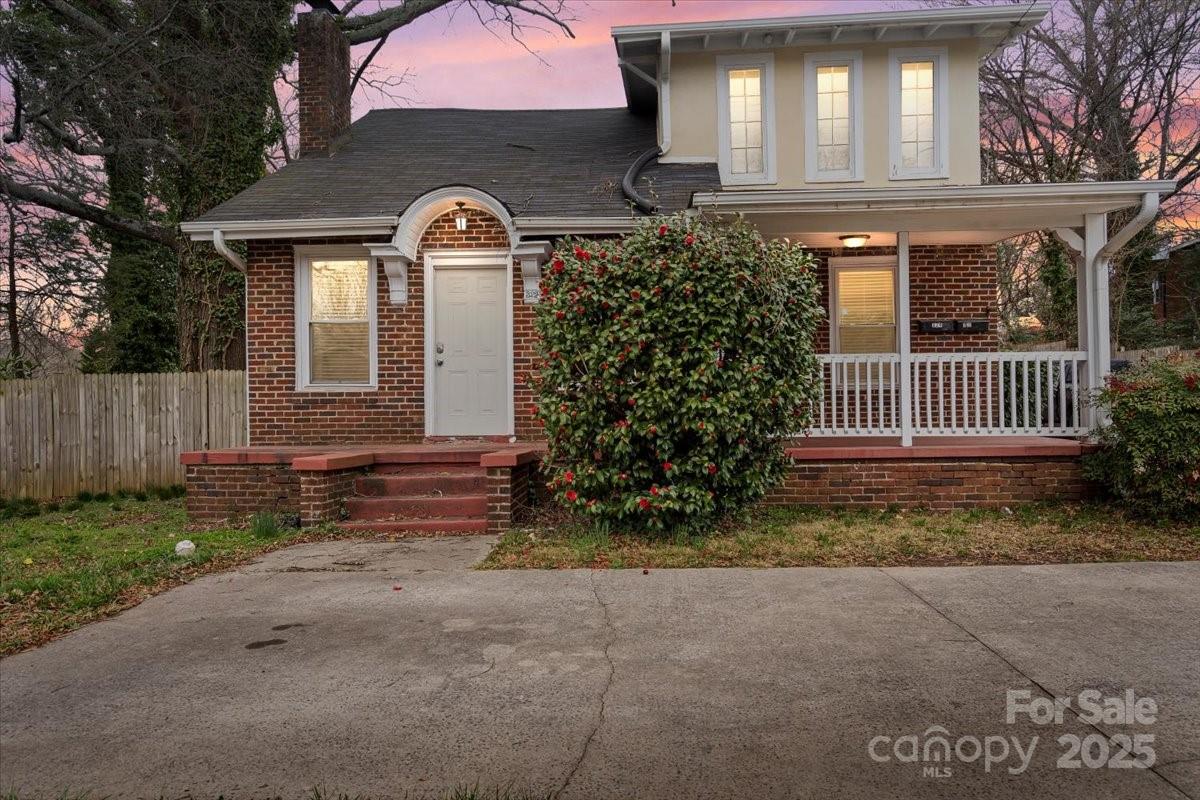 Homes for sale in Statesville, NC | 322 Salisbury Rd, Statesville, NC 28677 | MLS# 4234323
